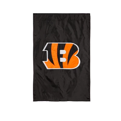 Evergreen NFL Cincinnati Bengals Applique House Flag 28 X 44 Inches Outdoor Decor For Homes And Gardens 1 Evergreen NFL Cincinnati Bengals Applique House Flag 28 X 44 Inches Outdoor Decor For Homes And Gardens