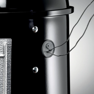 Weber Smokey Mountain Cooker 6 Weber Smokey Mountain Cooker - Image 6