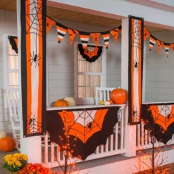 Evergreen Spider Pillar Bunting -Crosley Sales Store GUEST acce2923 64a2 4ef5 a7c5 5ec90db97fc9