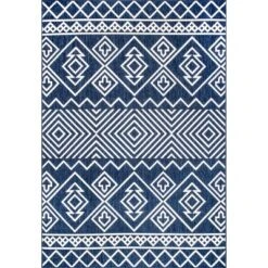 NuLOOM Celine Aztec Indoor/Outdoor Area Rug -Crosley Sales Store GUEST f495466f 3262 4c67 9f67 d3594857e36d